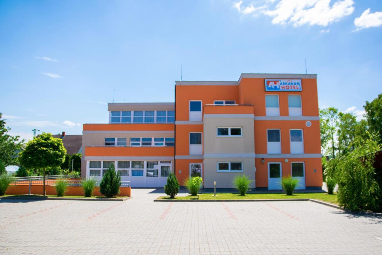 Arkanum Hotel Balatonmáriafürdő Dış mekan fotoğraf